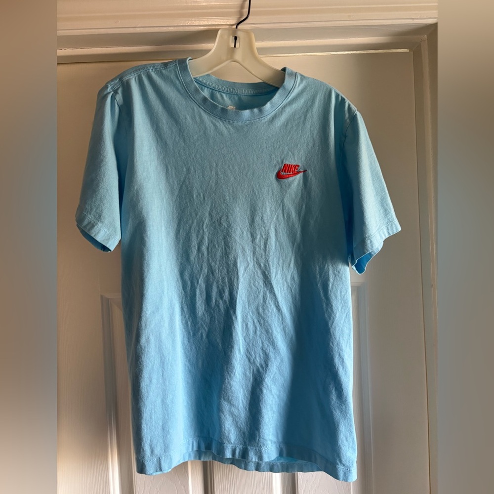 Men's Medium Nike Sky Blue Tee with Red Logo